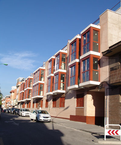 Edificio entre medianerías de 31 viviendas en Calle Cedra. Getafe.