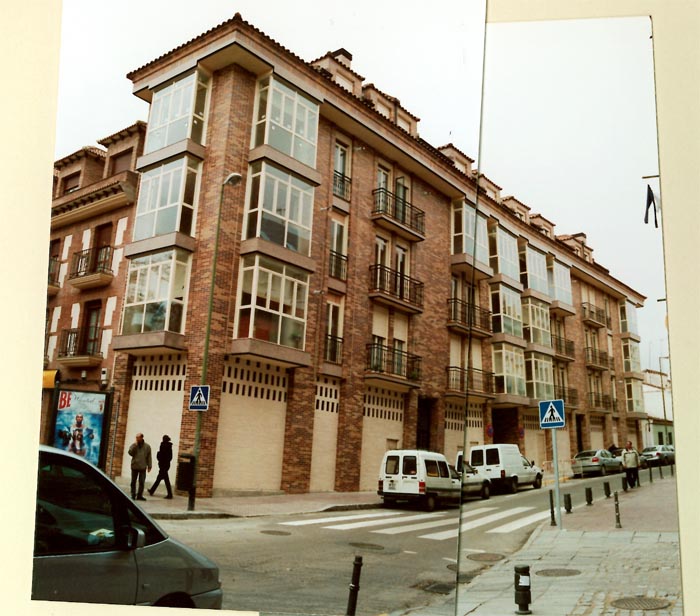 Edificio de 18 viviendas en Calle Charco. Leganés.